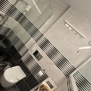 La Maison De Zoe - Airport Residences , Otopeni România